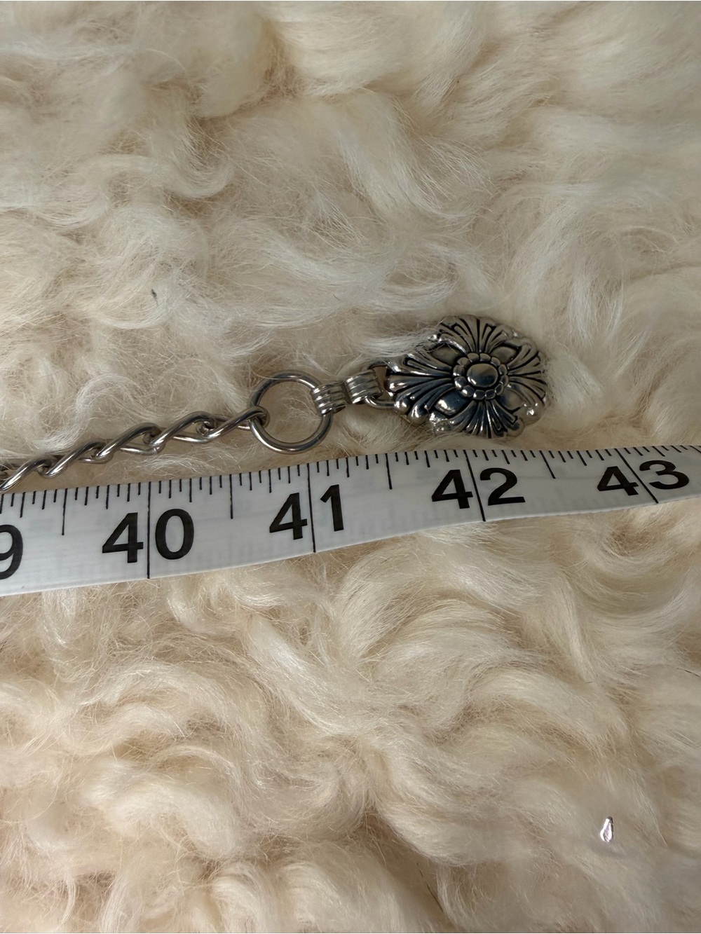 Floral Concho Silver-Tone Women's Belt - Western Inspired - Picture 3 of 3